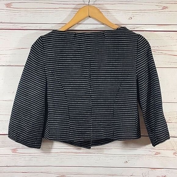 The Limited, Cropped 3/4 Sleeve Button Up Blazer, Size XS - Picture 4 of 6
